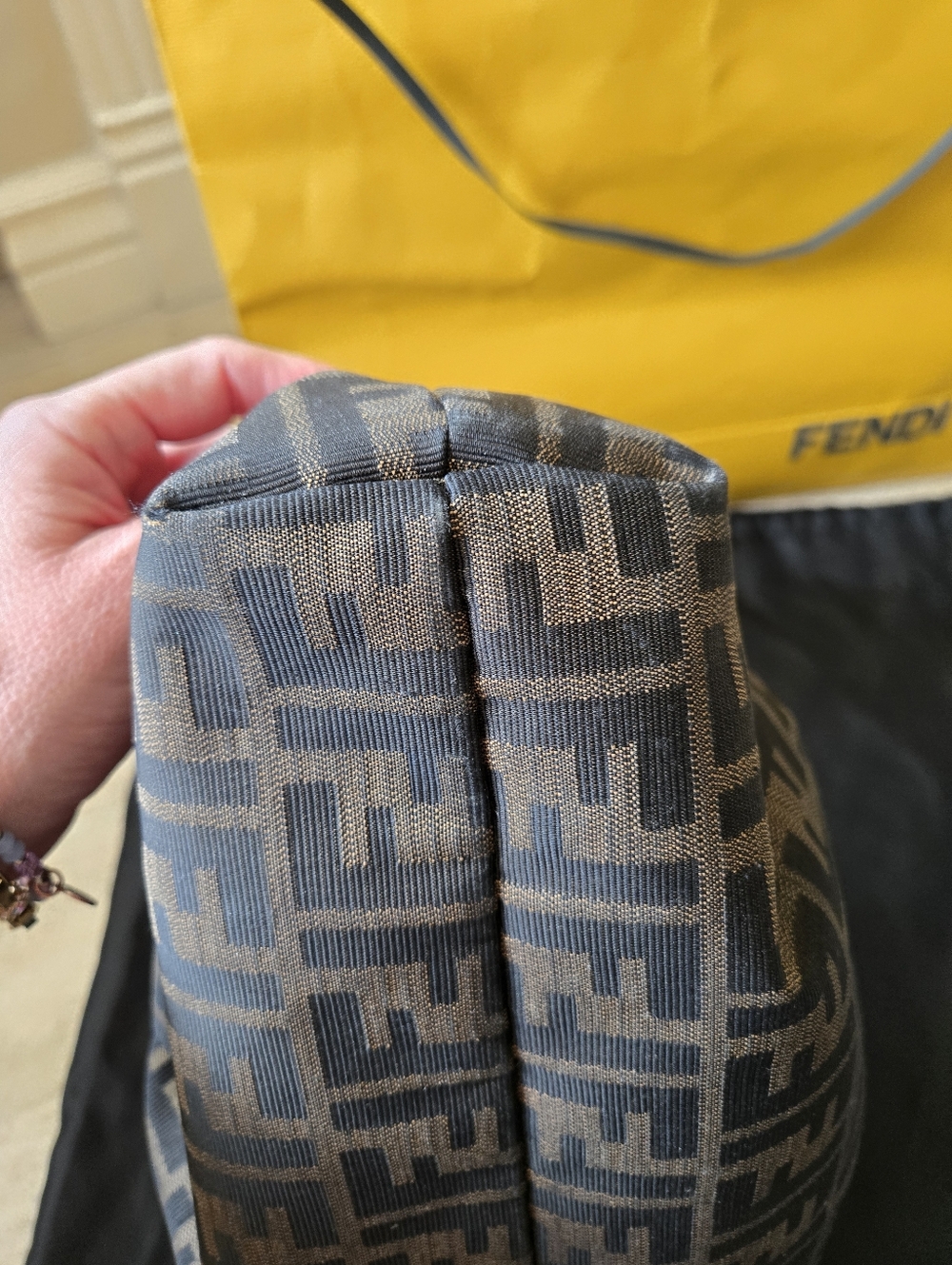 Fendi Brown and Black Zucca Canvas Shoulder Bag - Picture 4 of 10